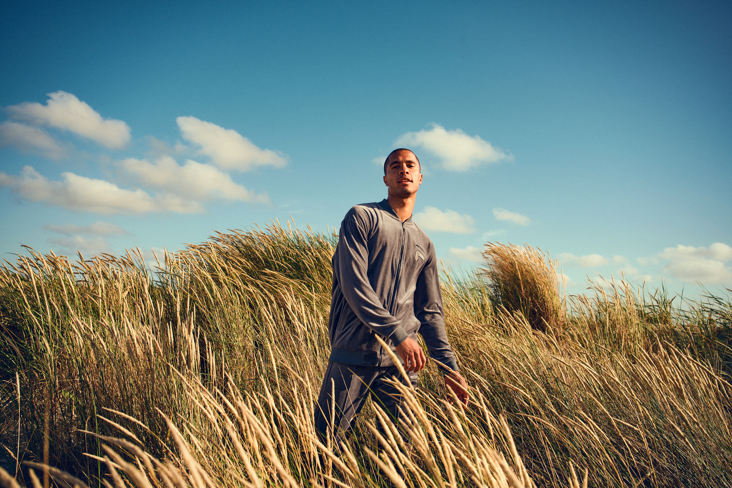 vividgrey_BISON_Fila_REACT_L1_MEN_0062