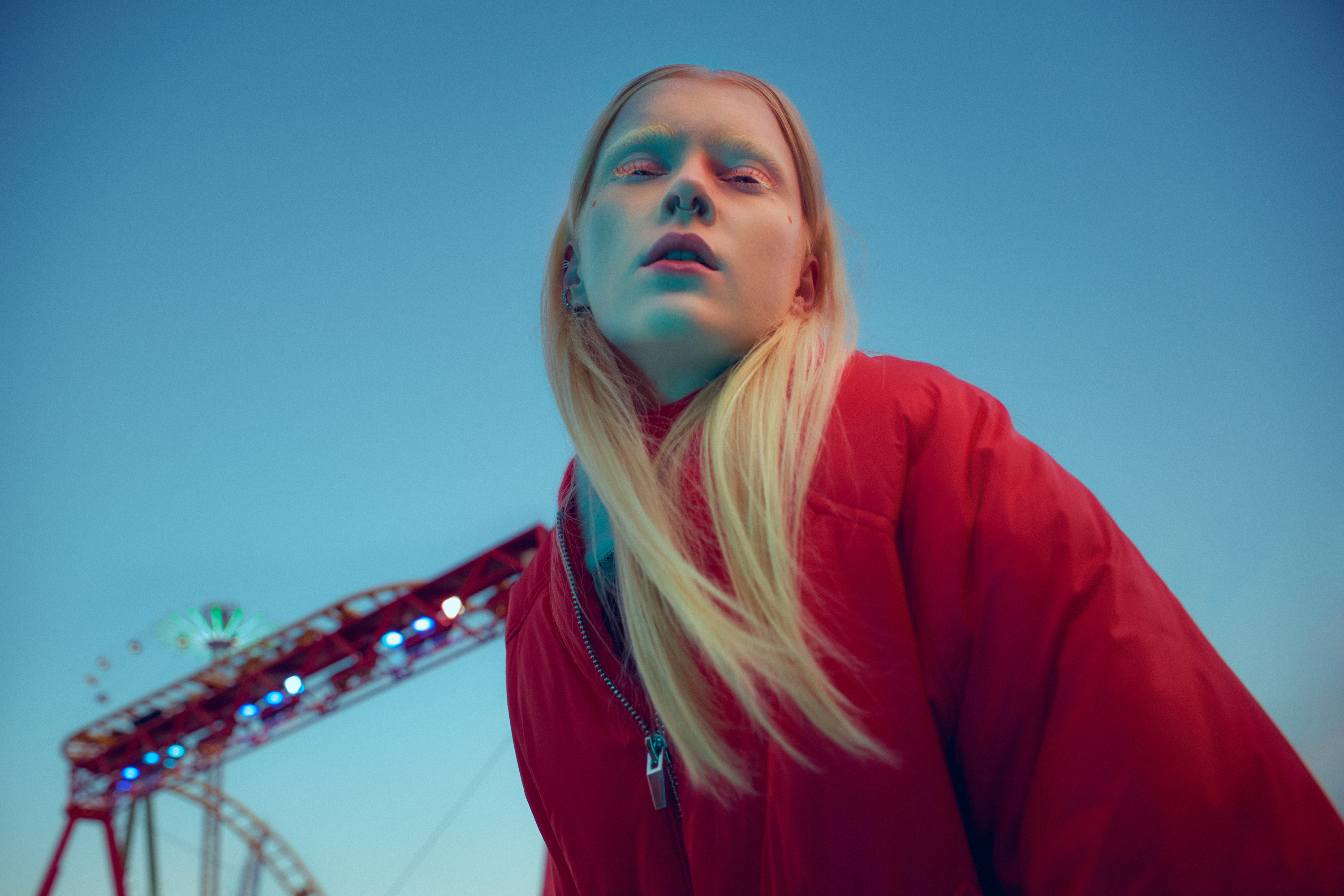 vividgrey_GRAUBAUM_BoldColours_0088_03