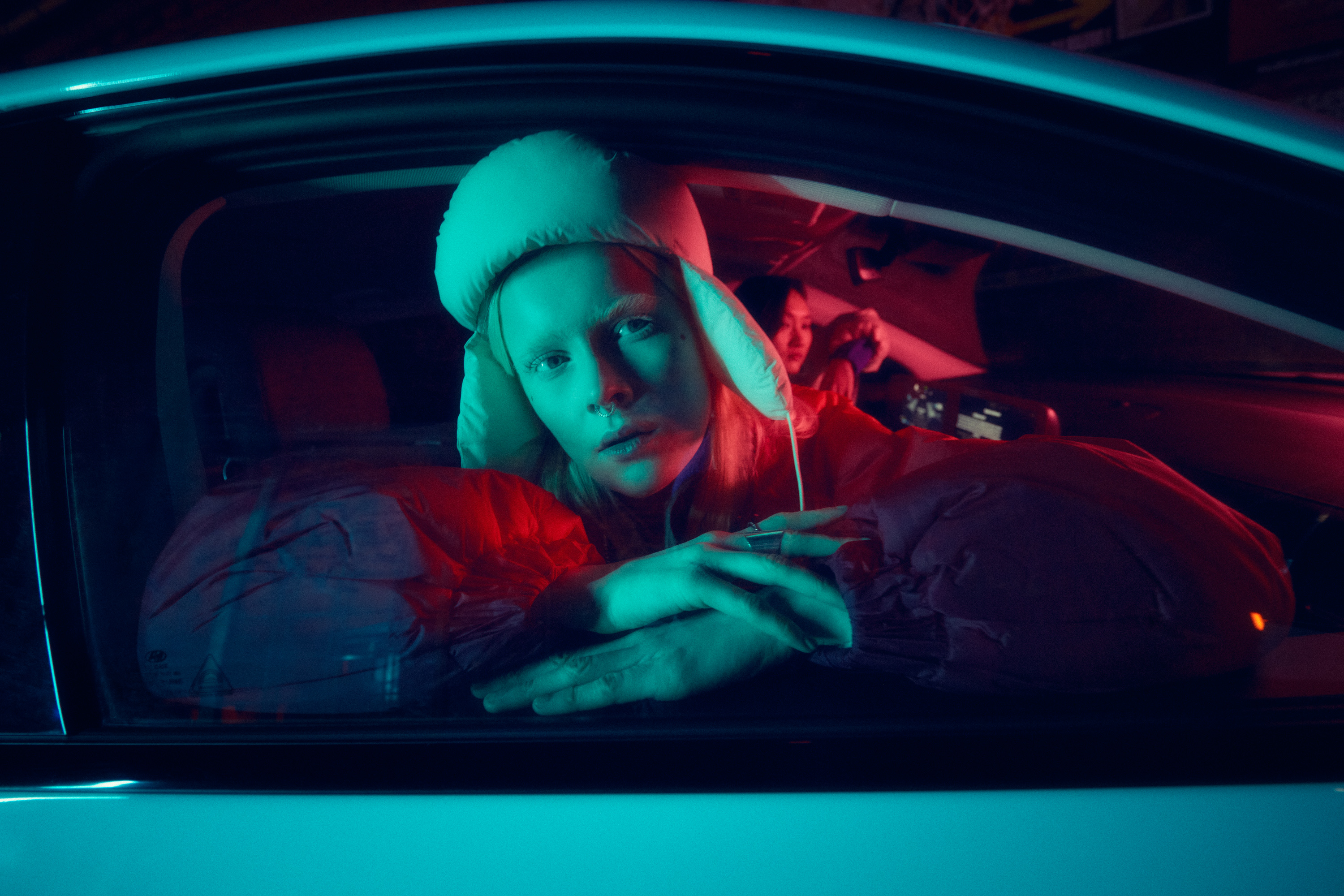 vividgrey_GRAUBAUM_BoldColours_1203_02