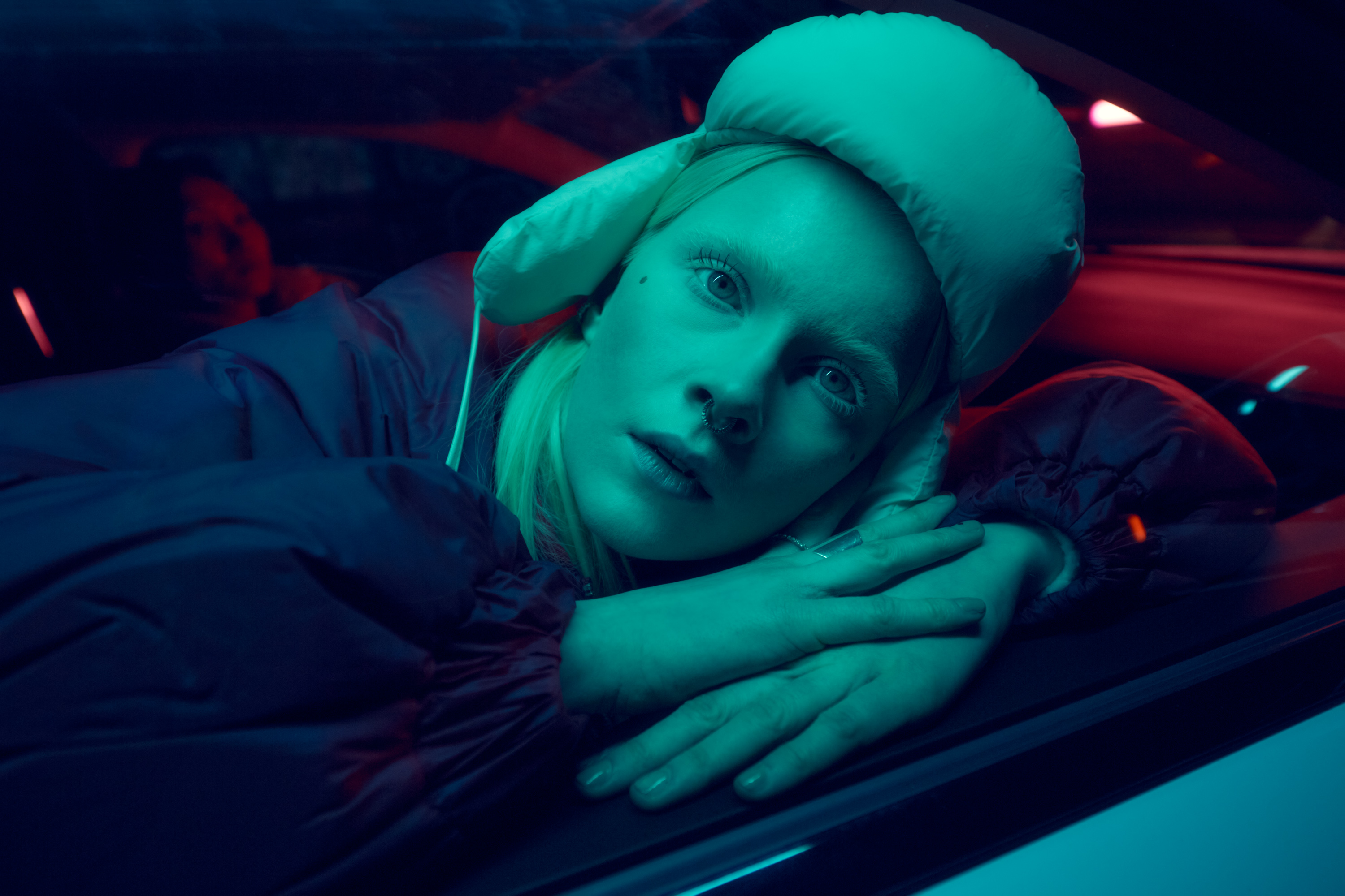 vividgrey_GRAUBAUM_BoldColours_1231_02