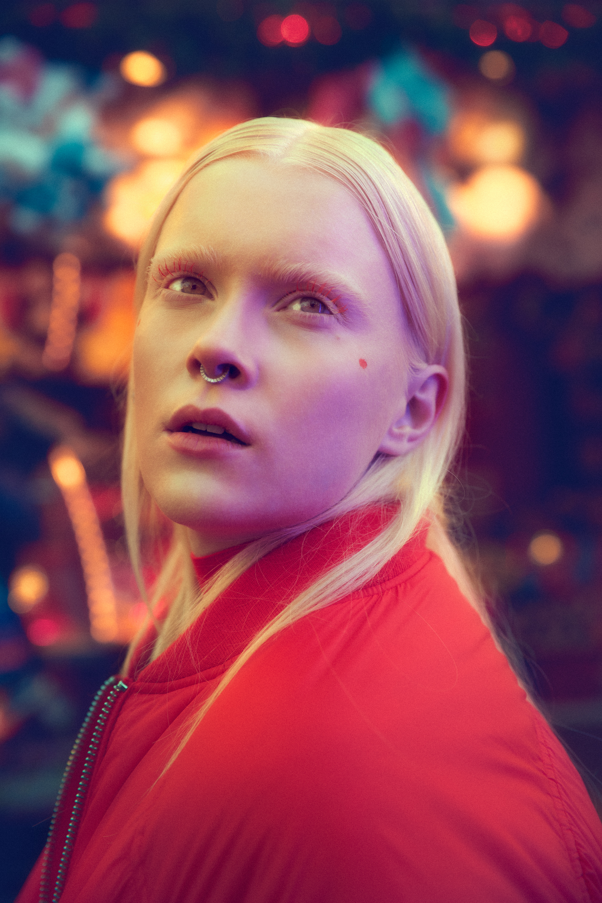 vividgrey_GRAUBAUM_BoldColours_9844_02