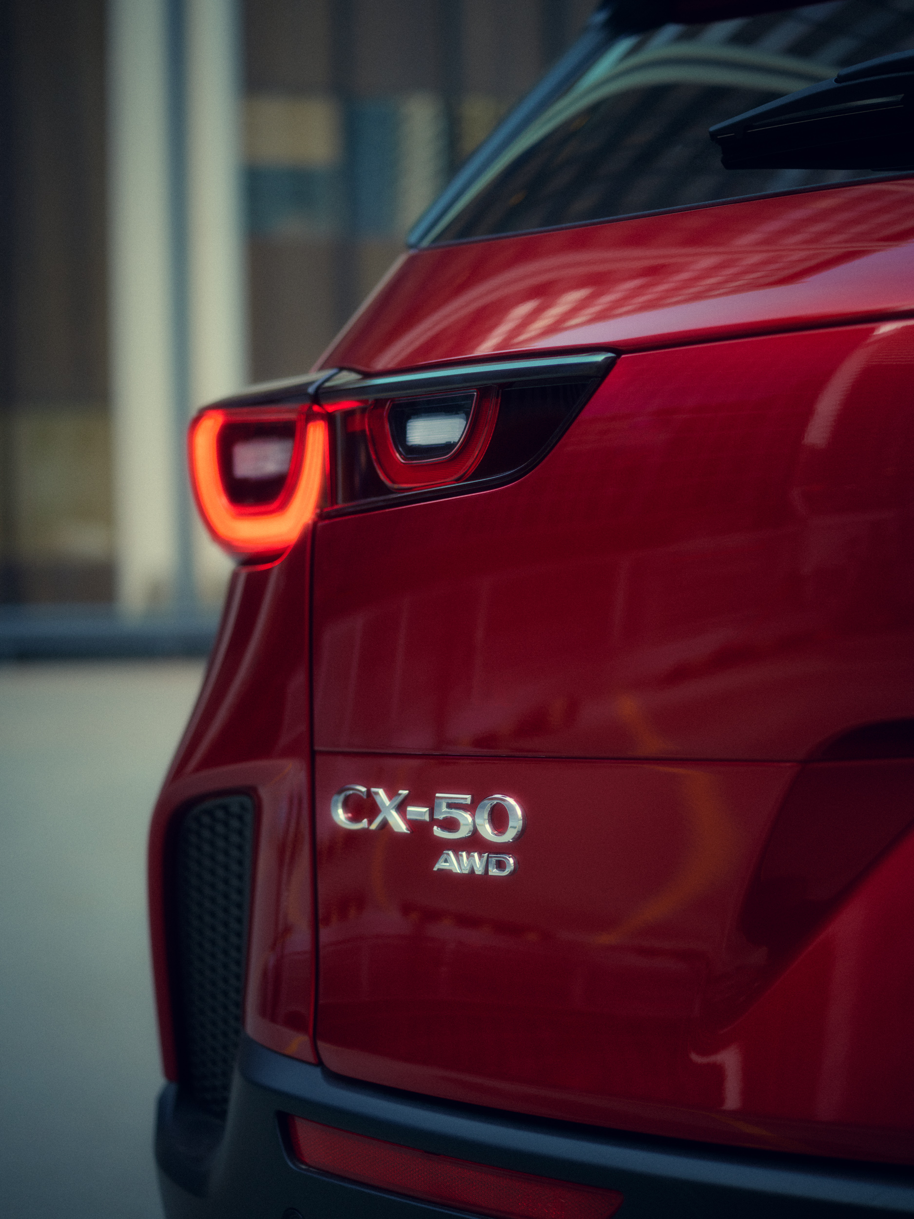 vividgrey-AMAT-GUENTHER_Mazda_19