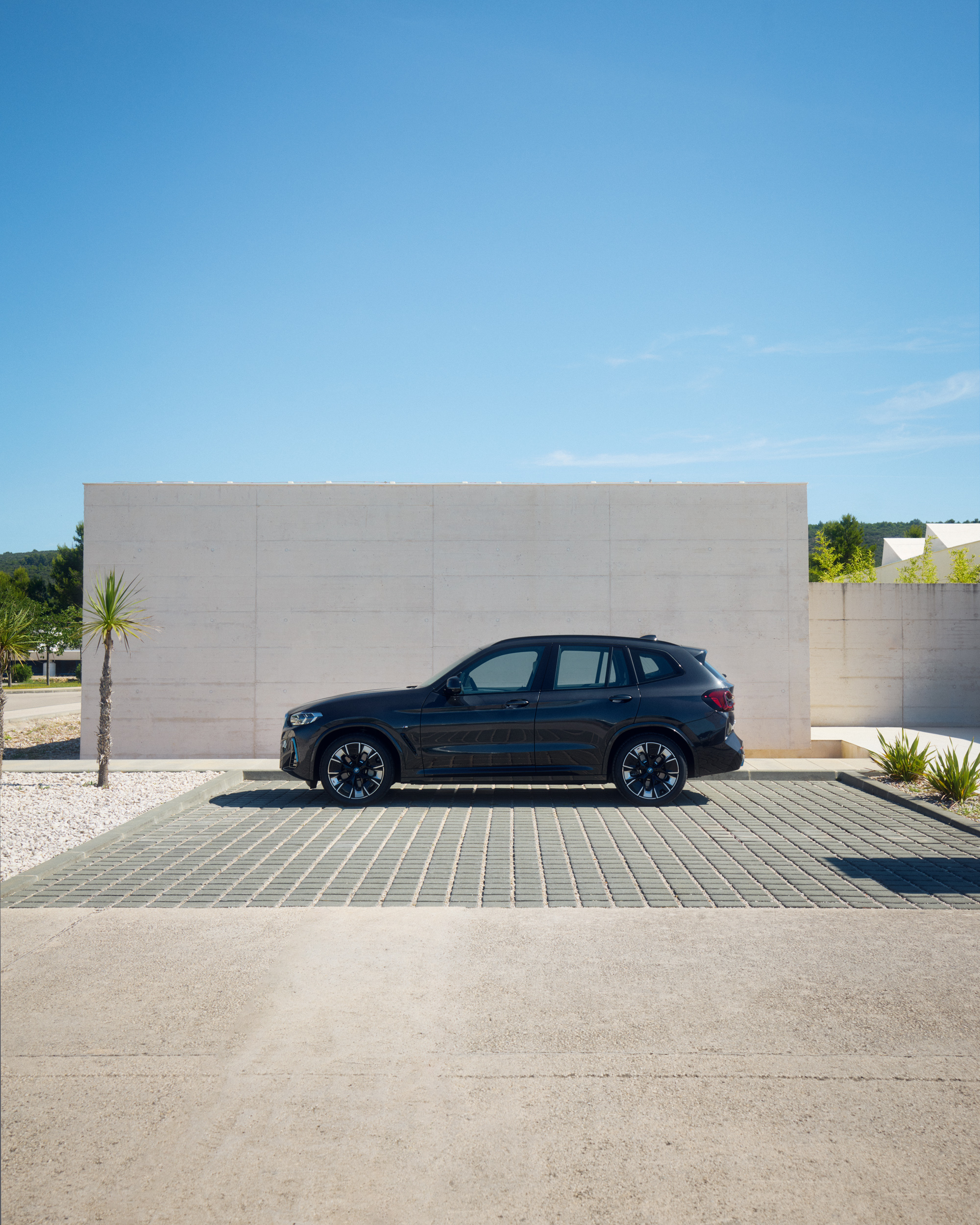 vividgrey-HØJKANT_BMW-BEV_12