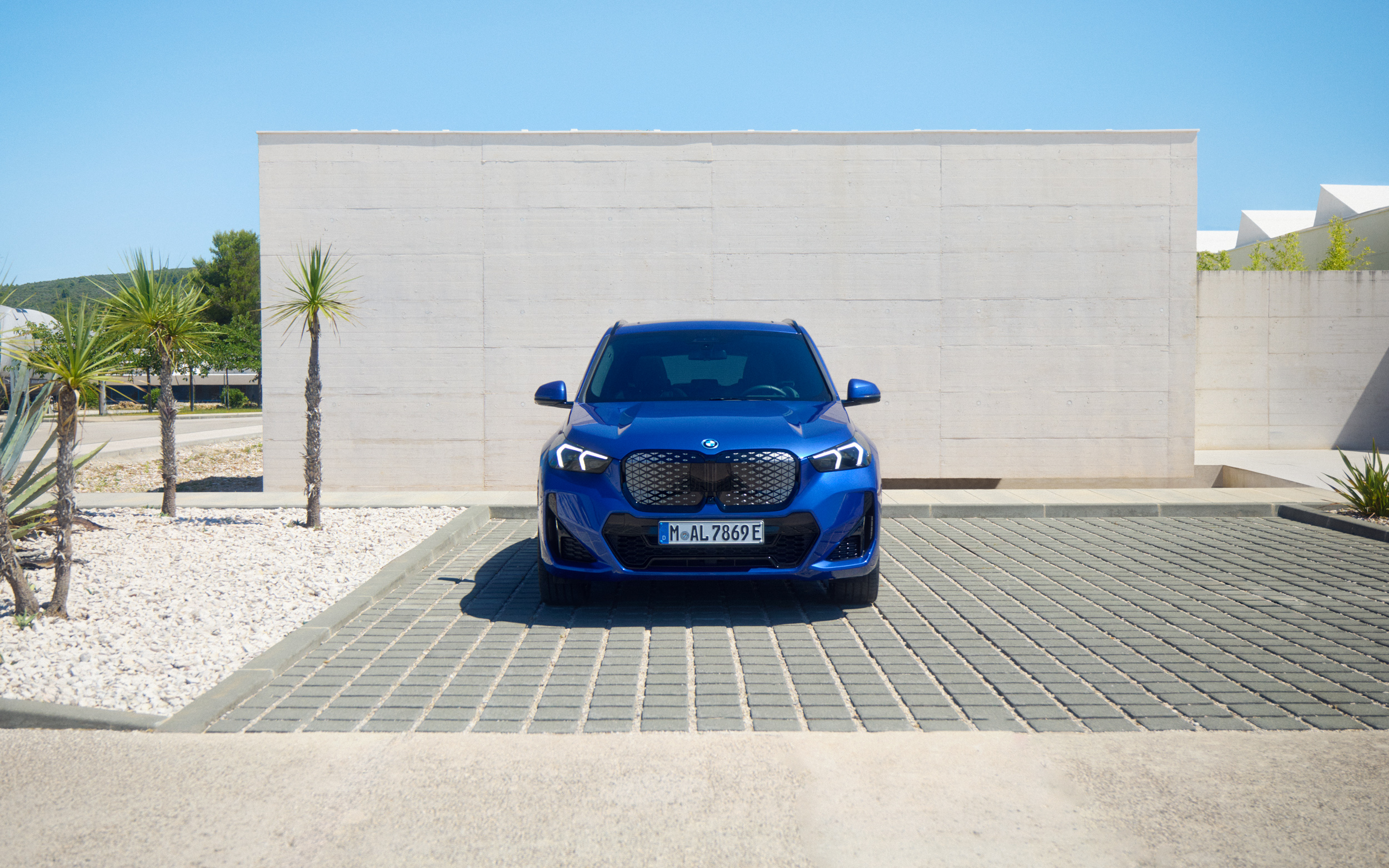 vividgrey-HØJKANT_BMW-BEV_14