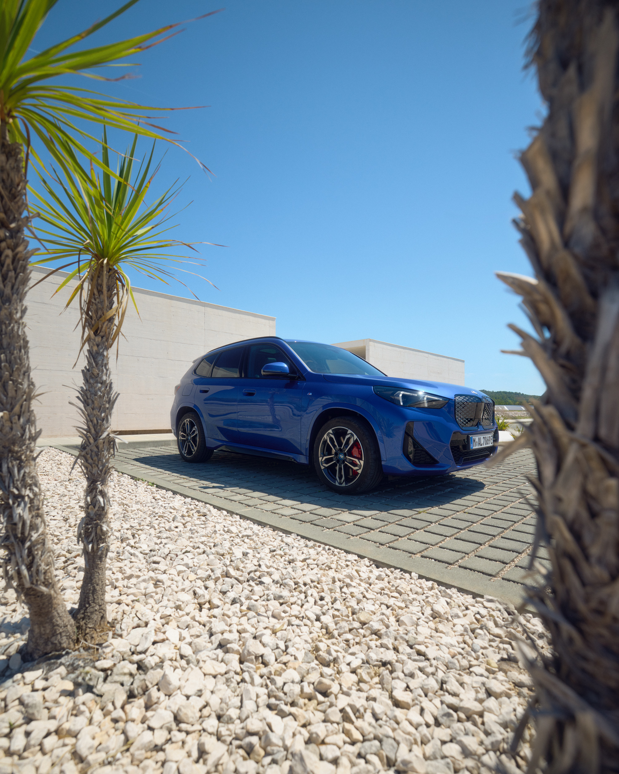 vividgrey-HØJKANT_BMW-BEV_15