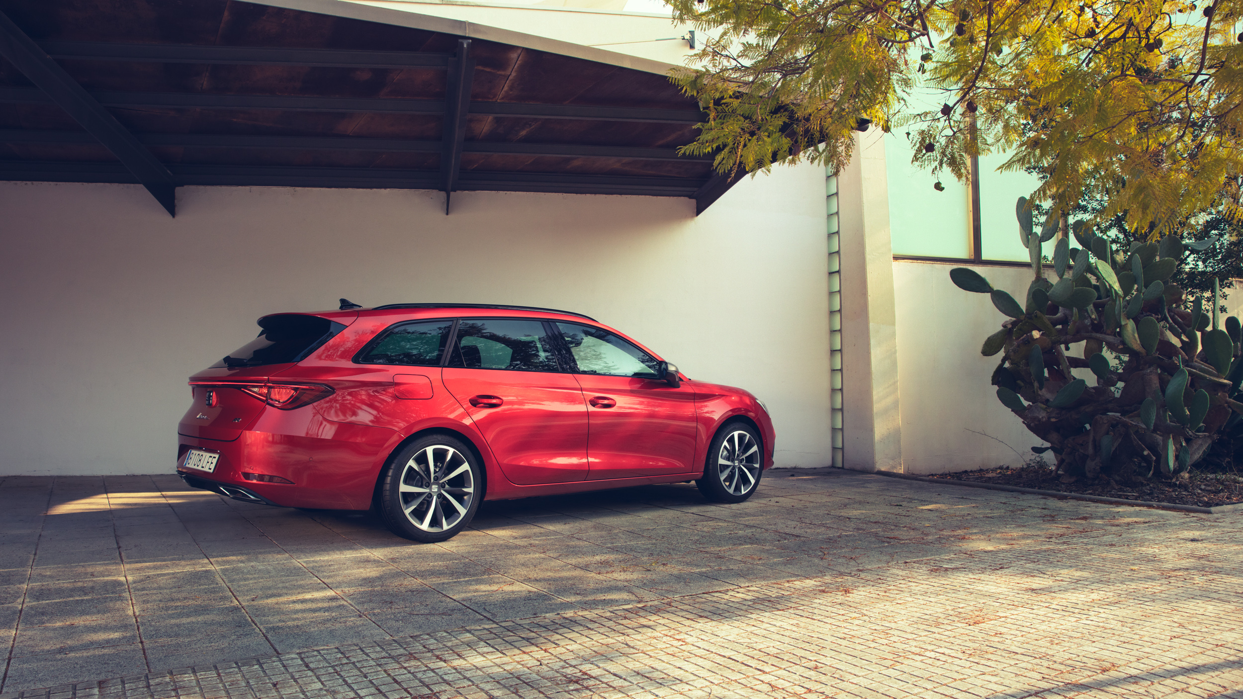 vividgrey_ADORF_Seat_Leon_07