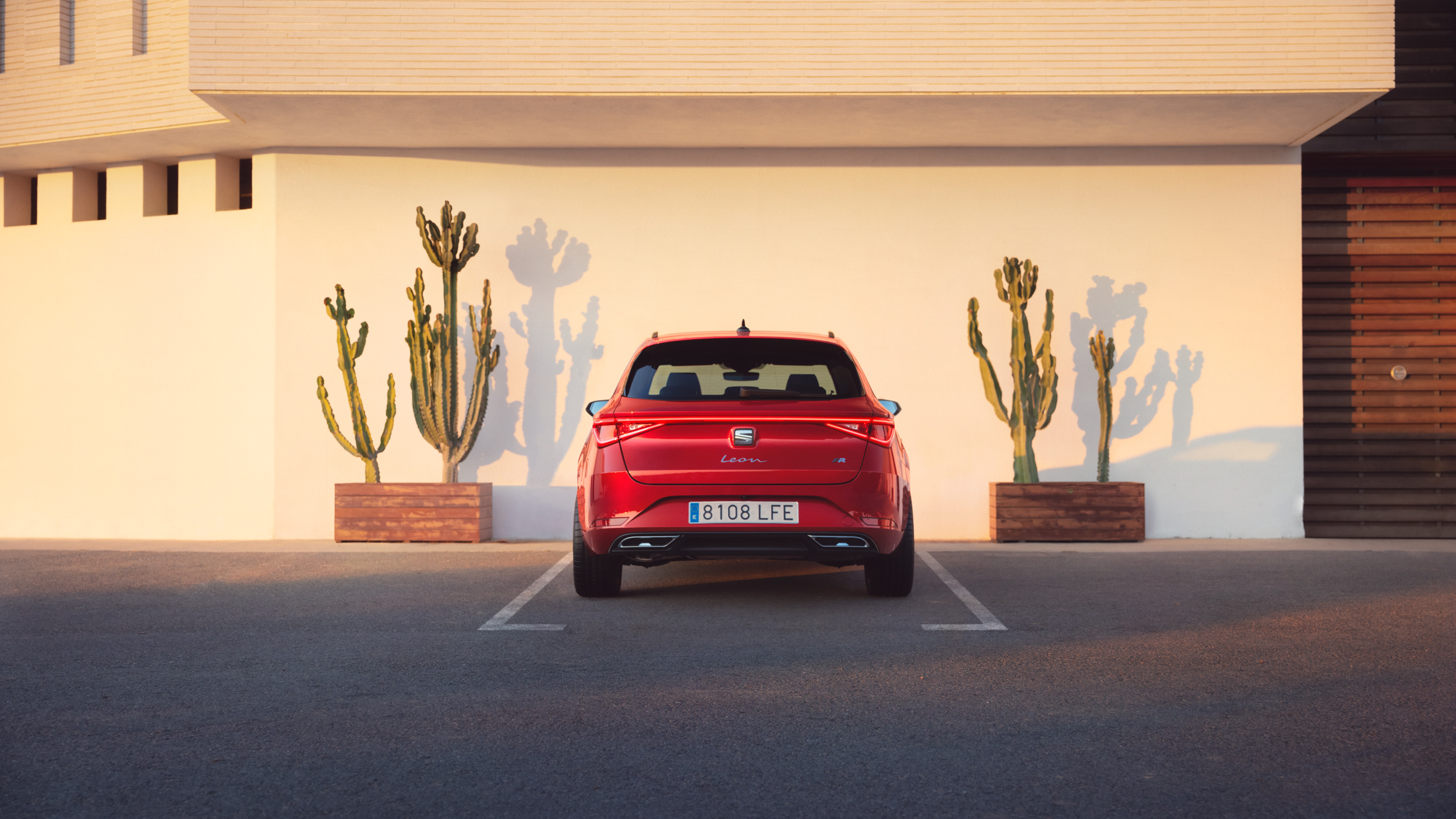 vividgrey_ADORF_Seat_Leon_12