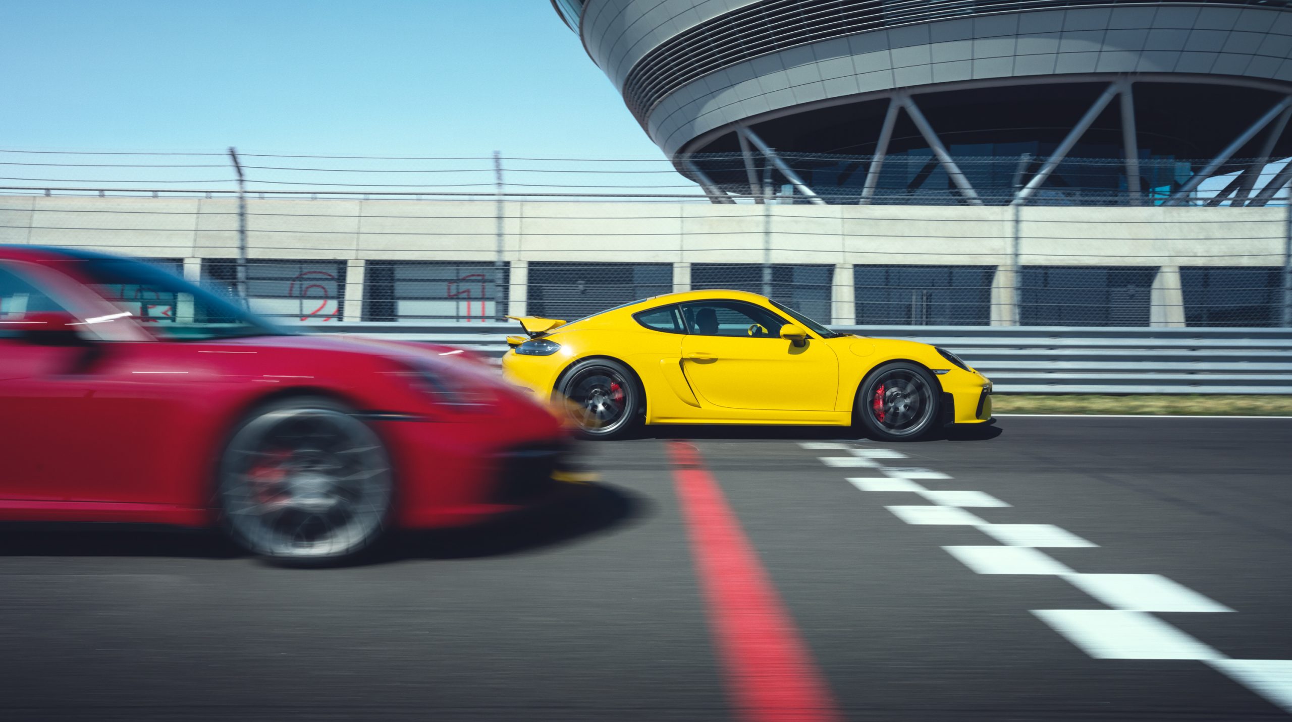 vividgrey_BABIC_Porsche-Leipzig_02