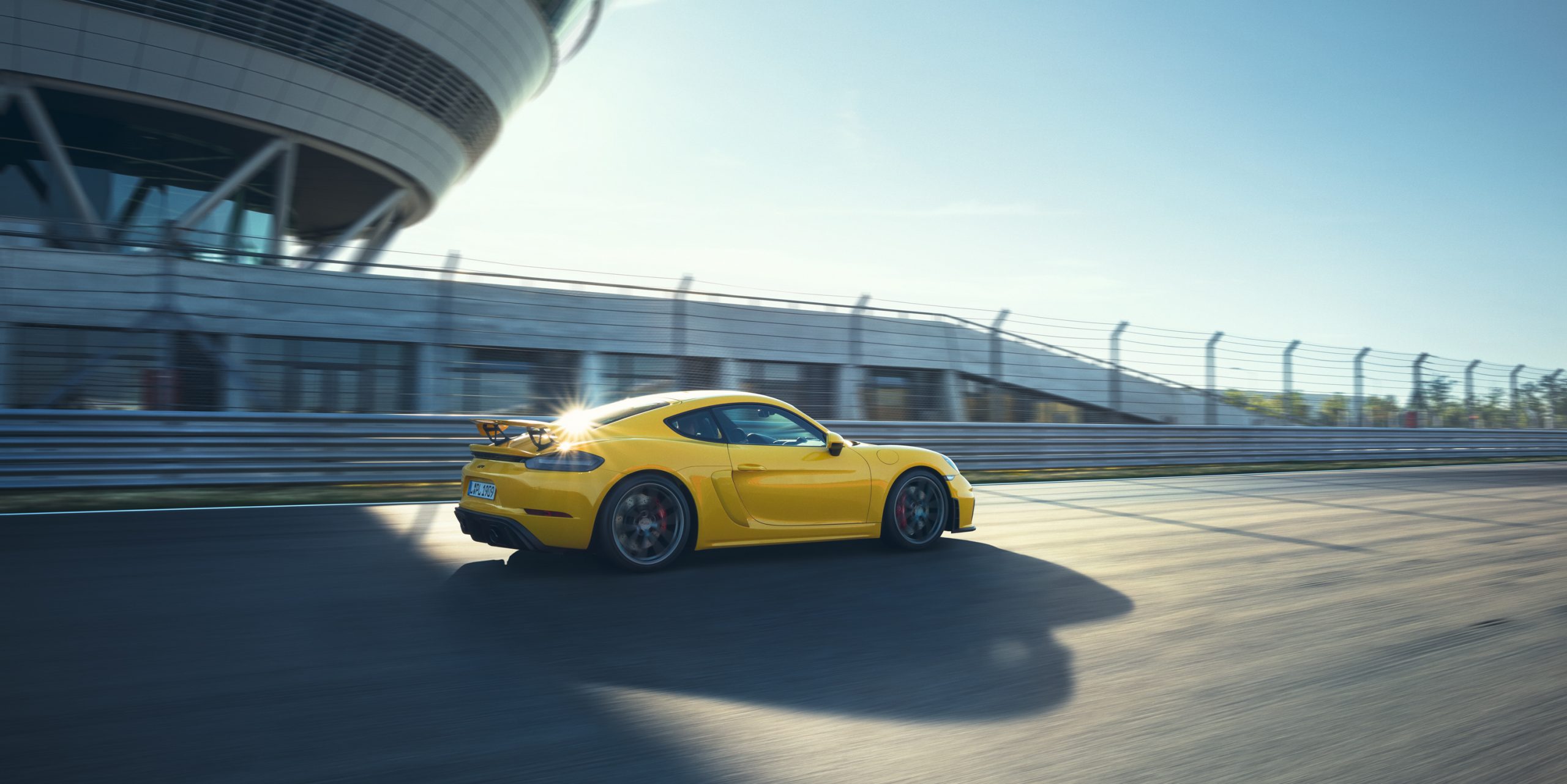 vividgrey_BABIC_Porsche-Leipzig_11