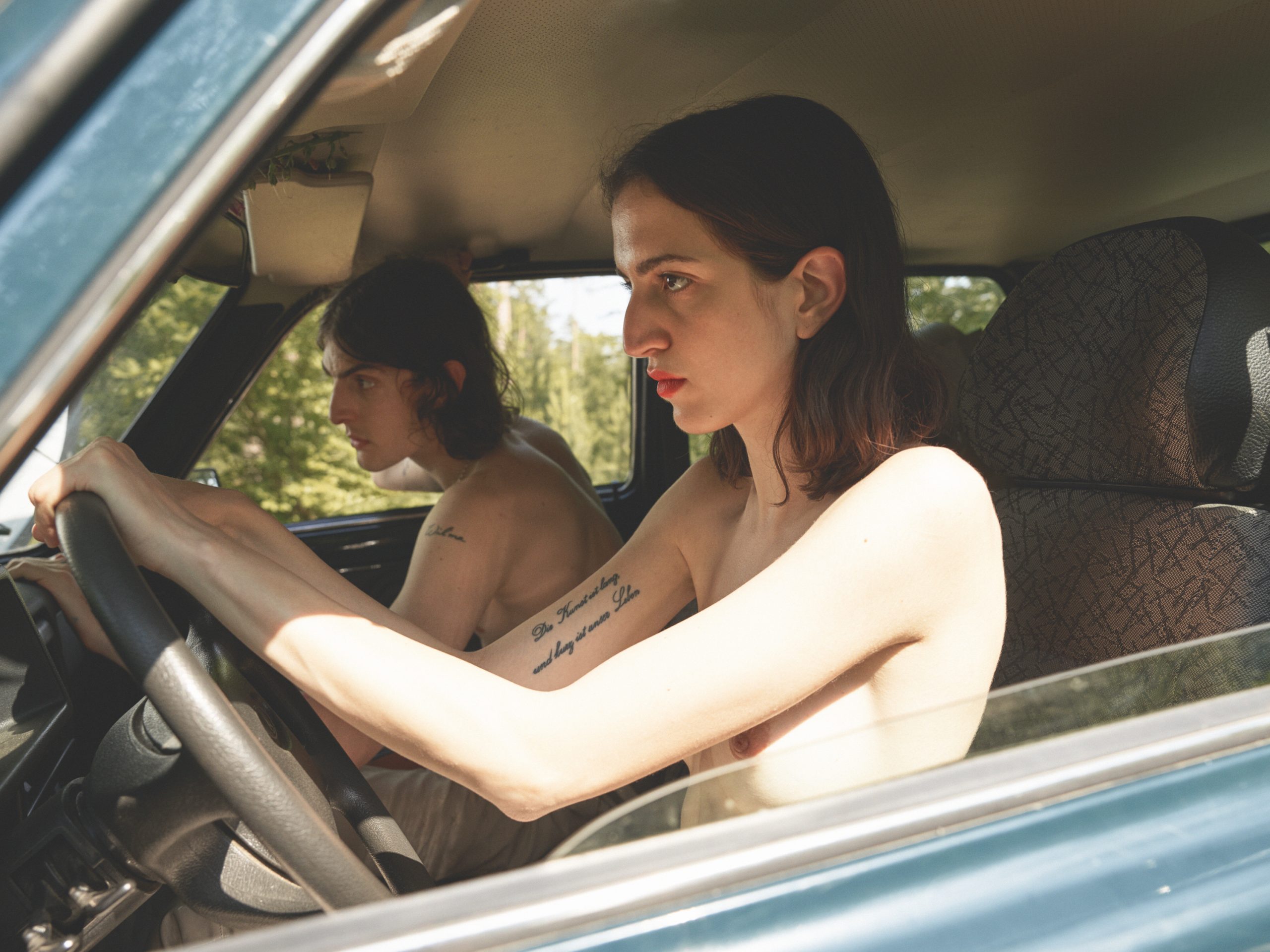 vividgrey_BORGWARDT_Highsnobiety_GmbH_024