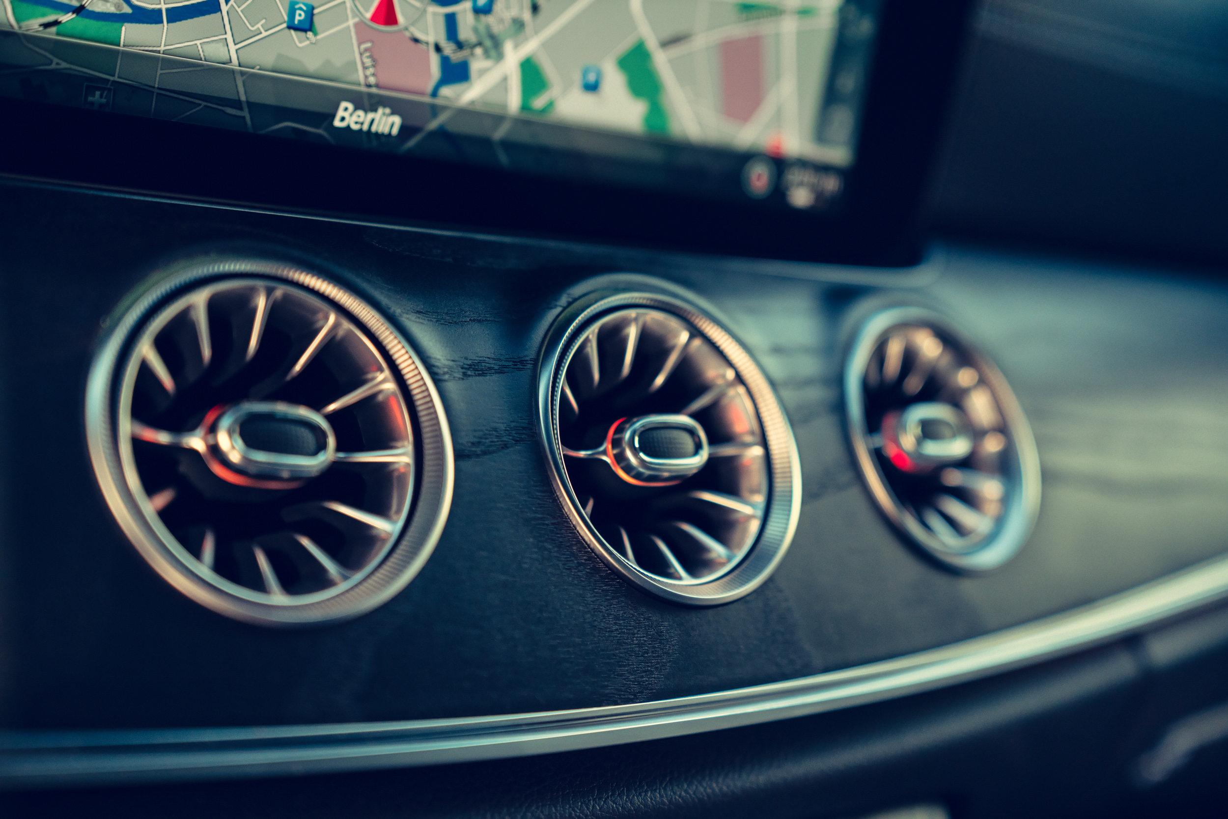 vividgrey_HANISCH_MB_E-C_MHA4199