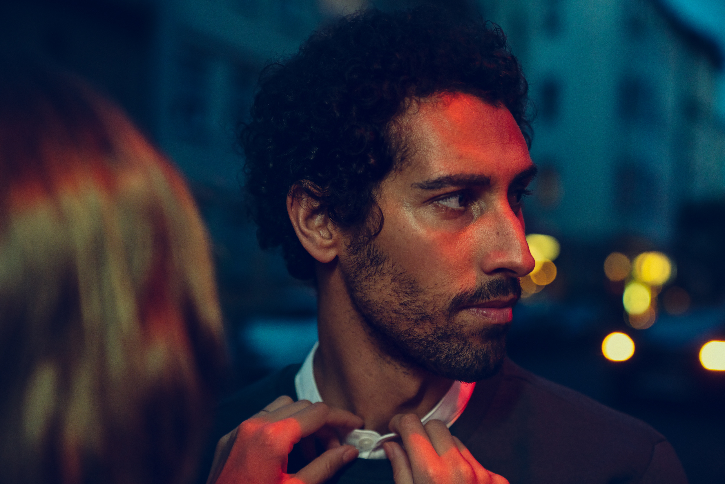 vividgrey_HANISCH_MB_E-C_MHA5008