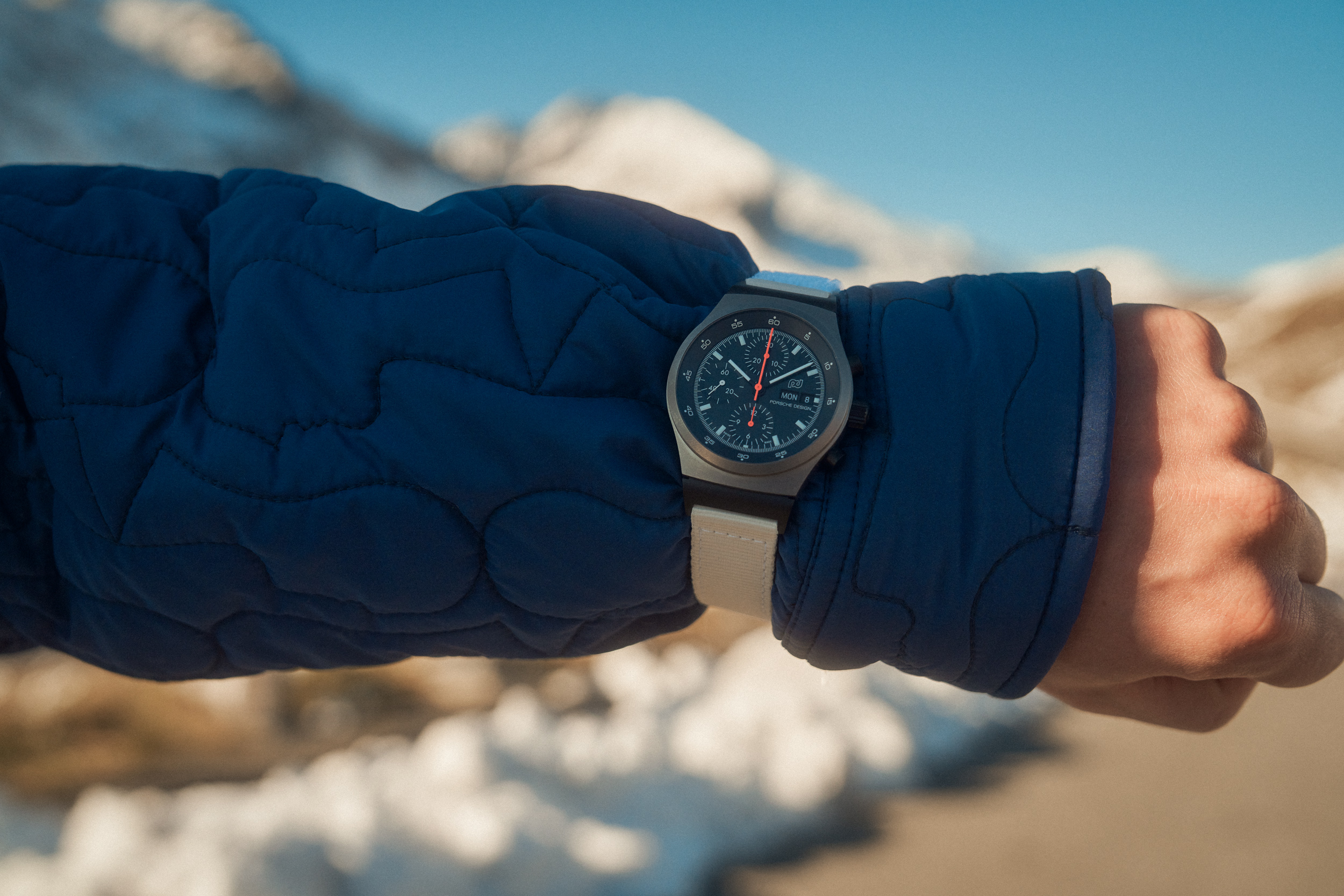 vividgrey_HANISCH_Porsche-Design_1825_02