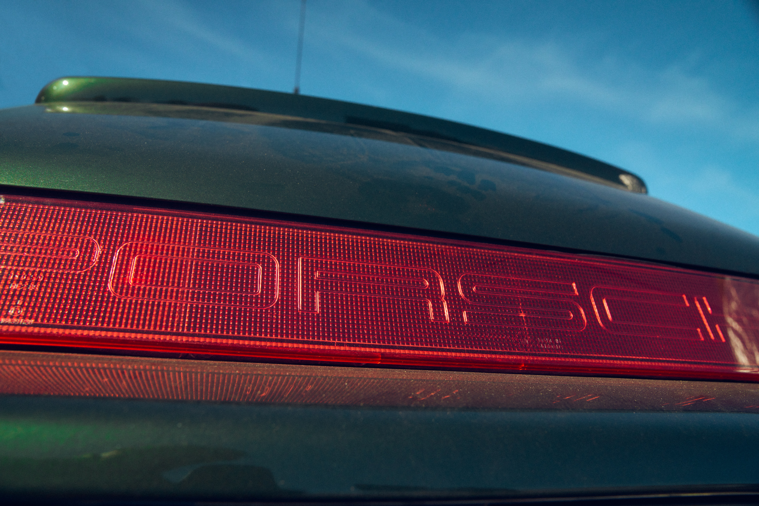 vividgrey_HANISCH_Porsche-Design_3061_02