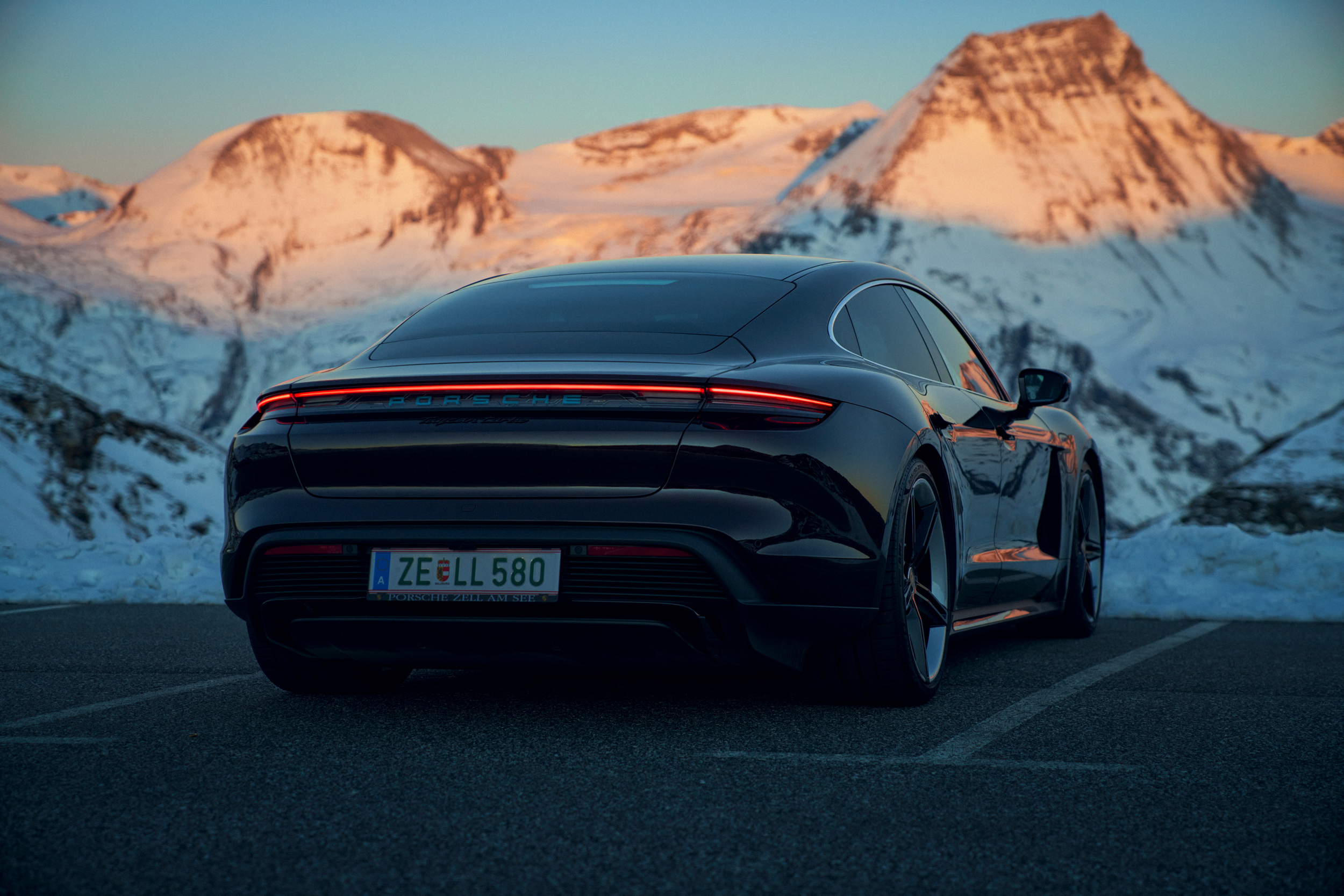 vividgrey_HANISCH_Porsche_0055_03