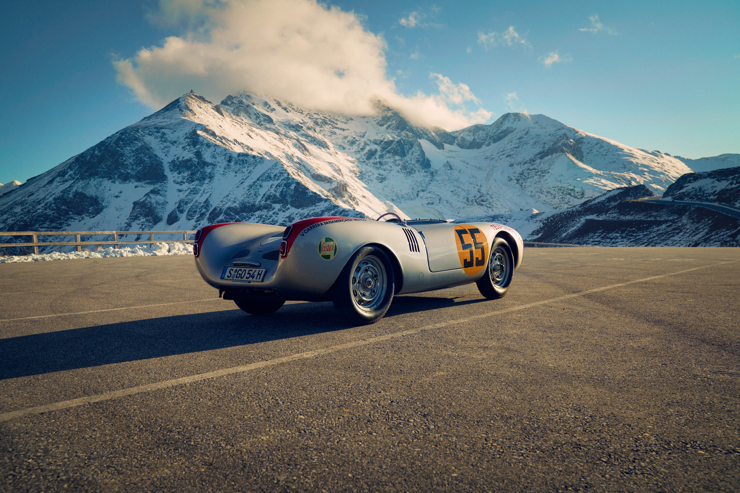 vividgrey_HANISCH_Porsche_7109_02