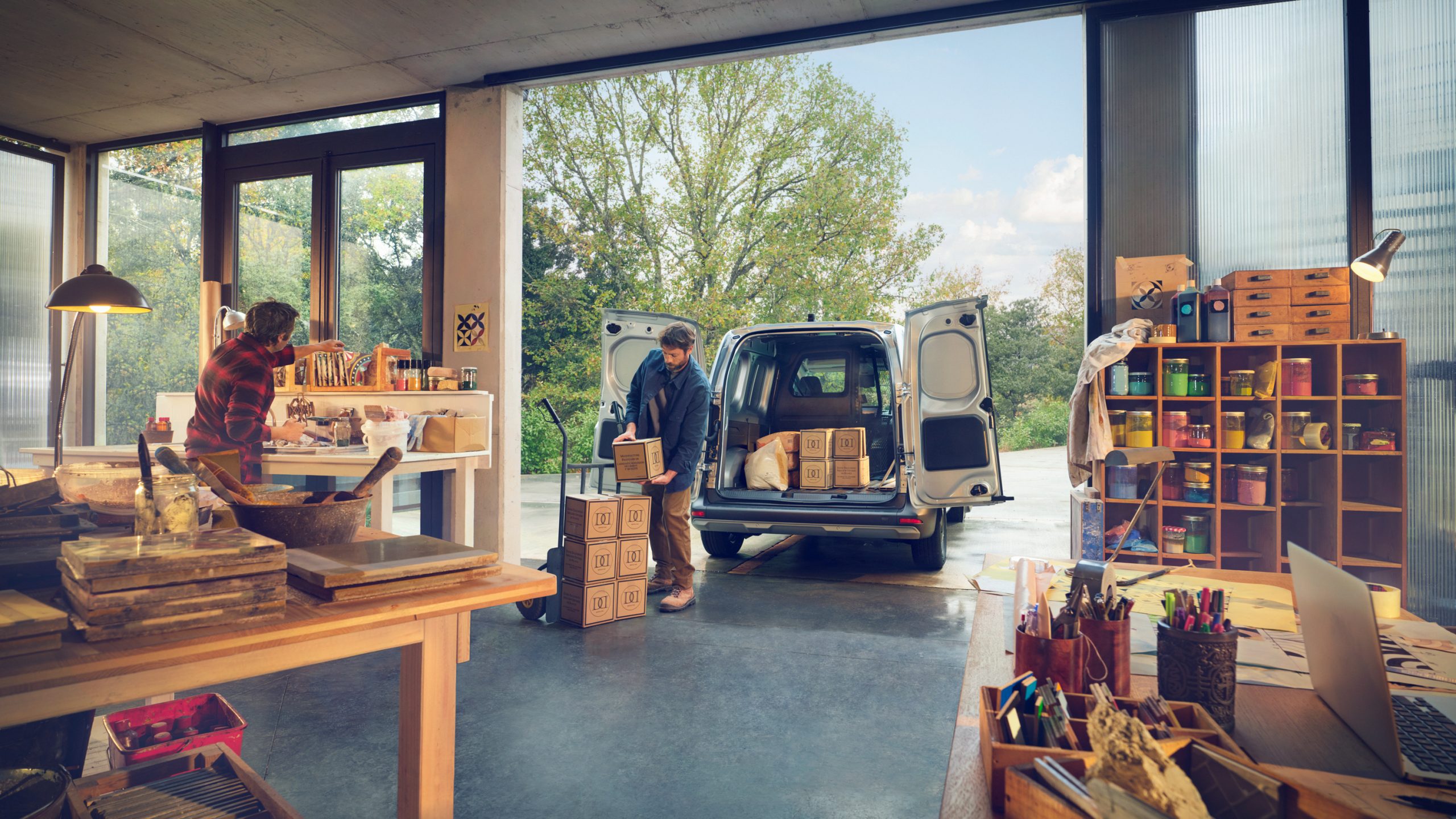 vividgrey_HANISCH_Renault_FFK012