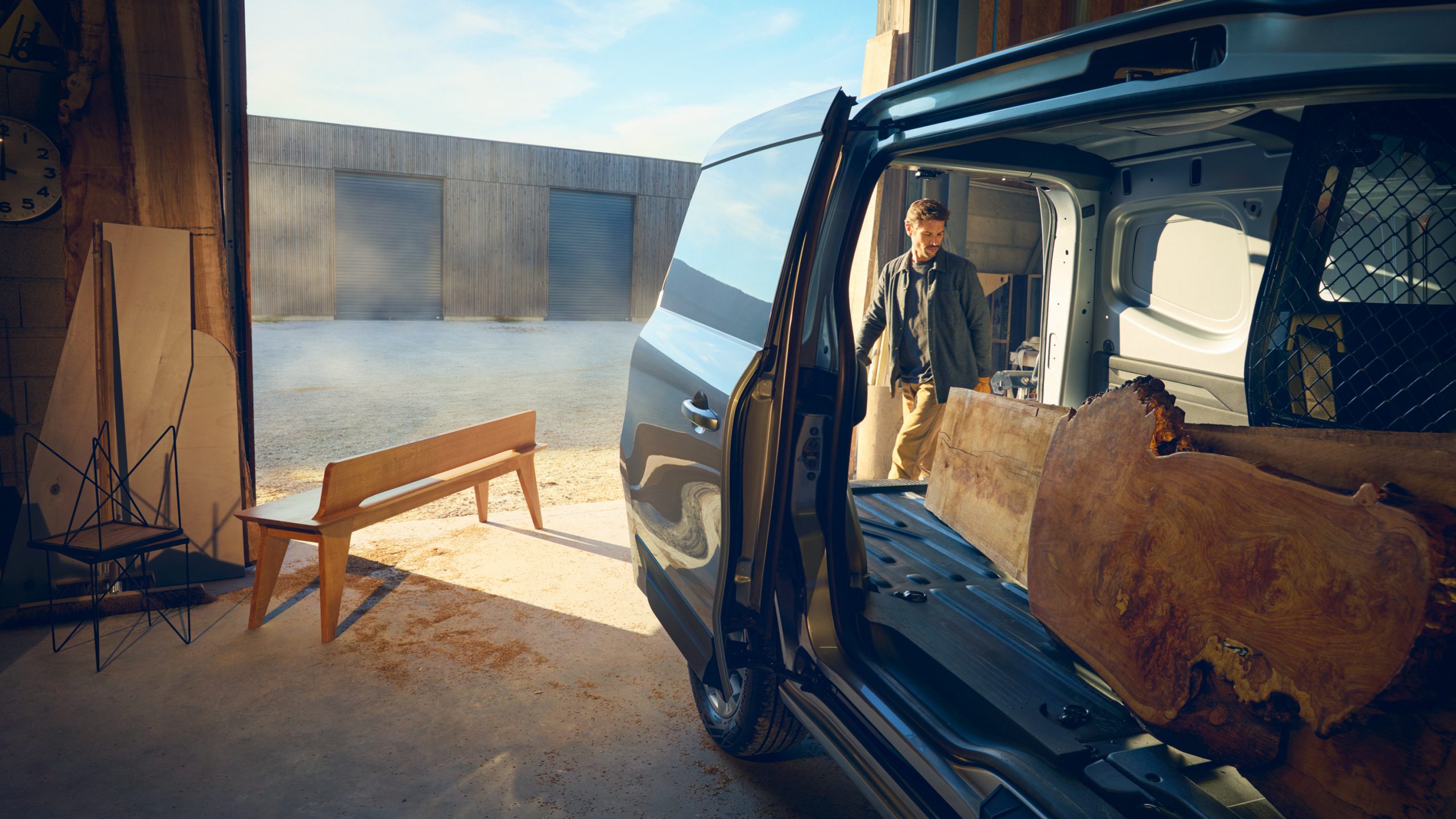 vividgrey_HANISCH_Renault_FFK024