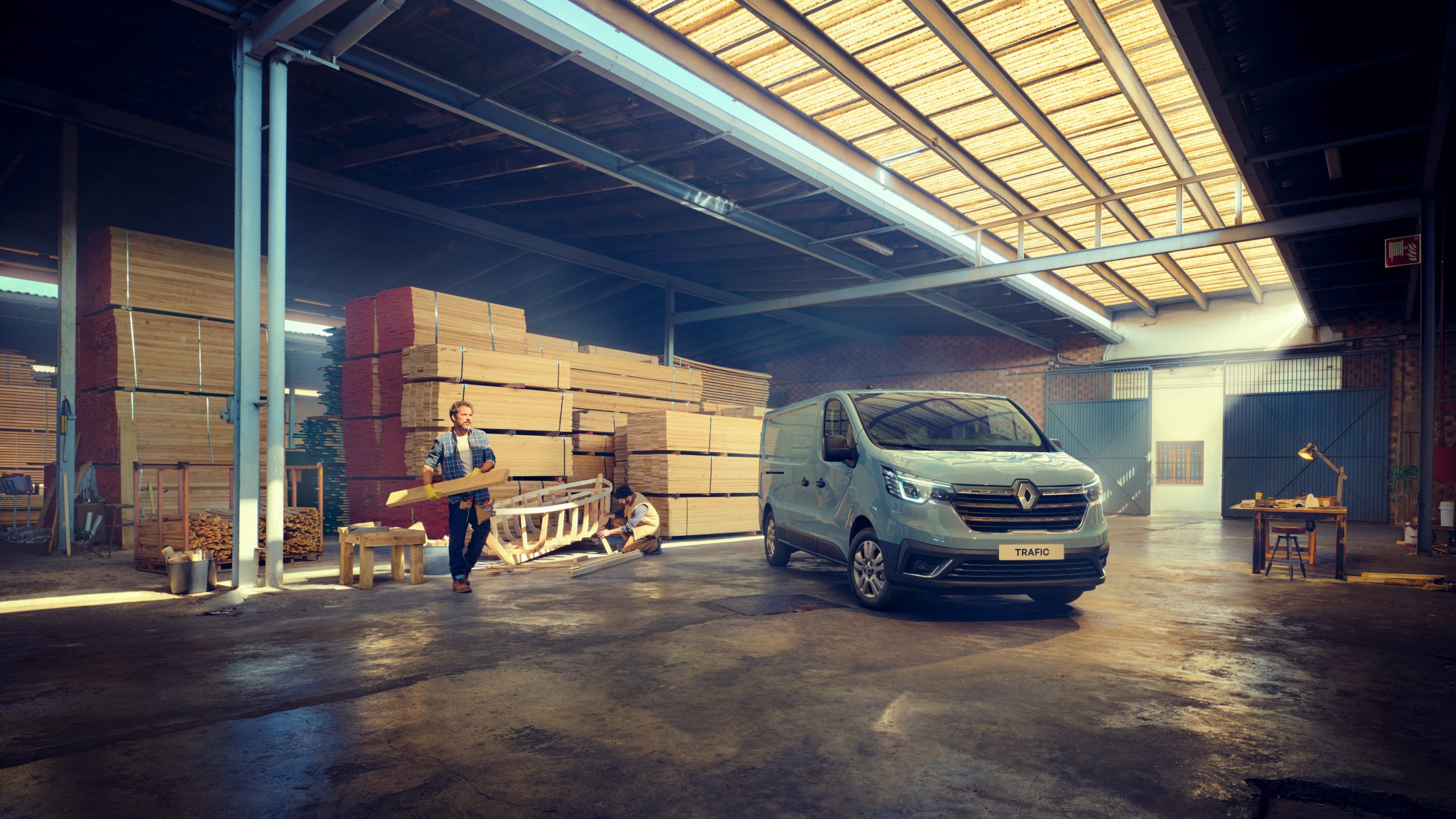 vividgrey_HANISCH_Renault_Trafic_L2H1_F015_10