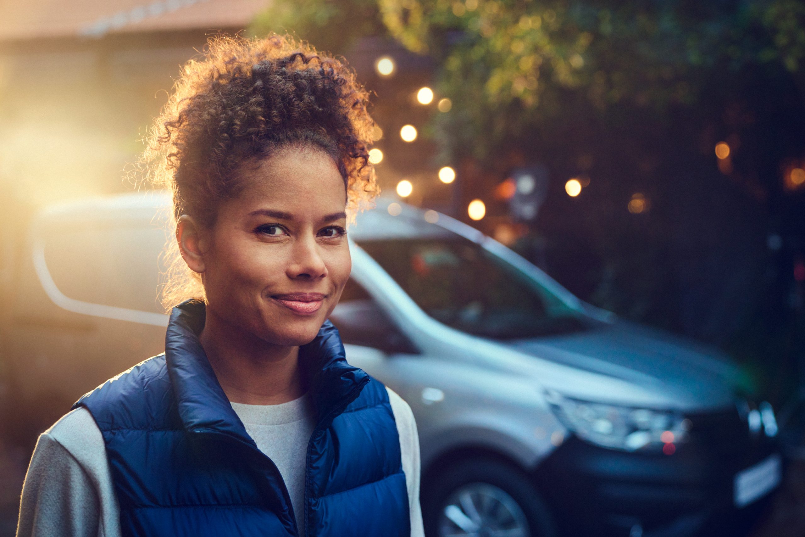 vividgrey_HANISCH_Renault_sideshot_036