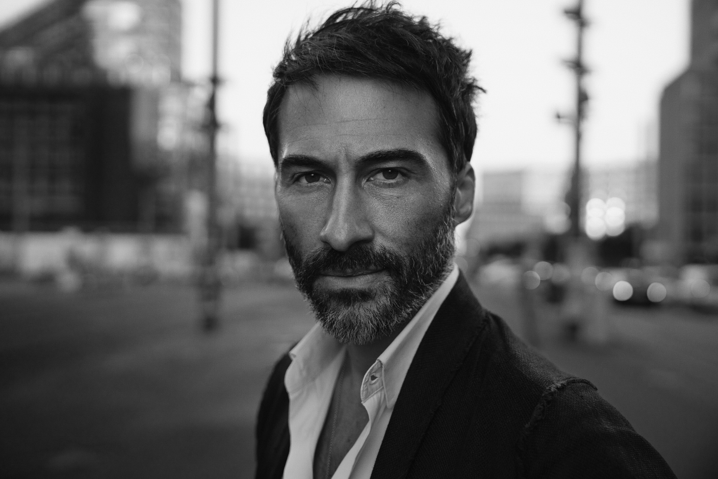 vividgrey_HANISCH_Sasha_1703