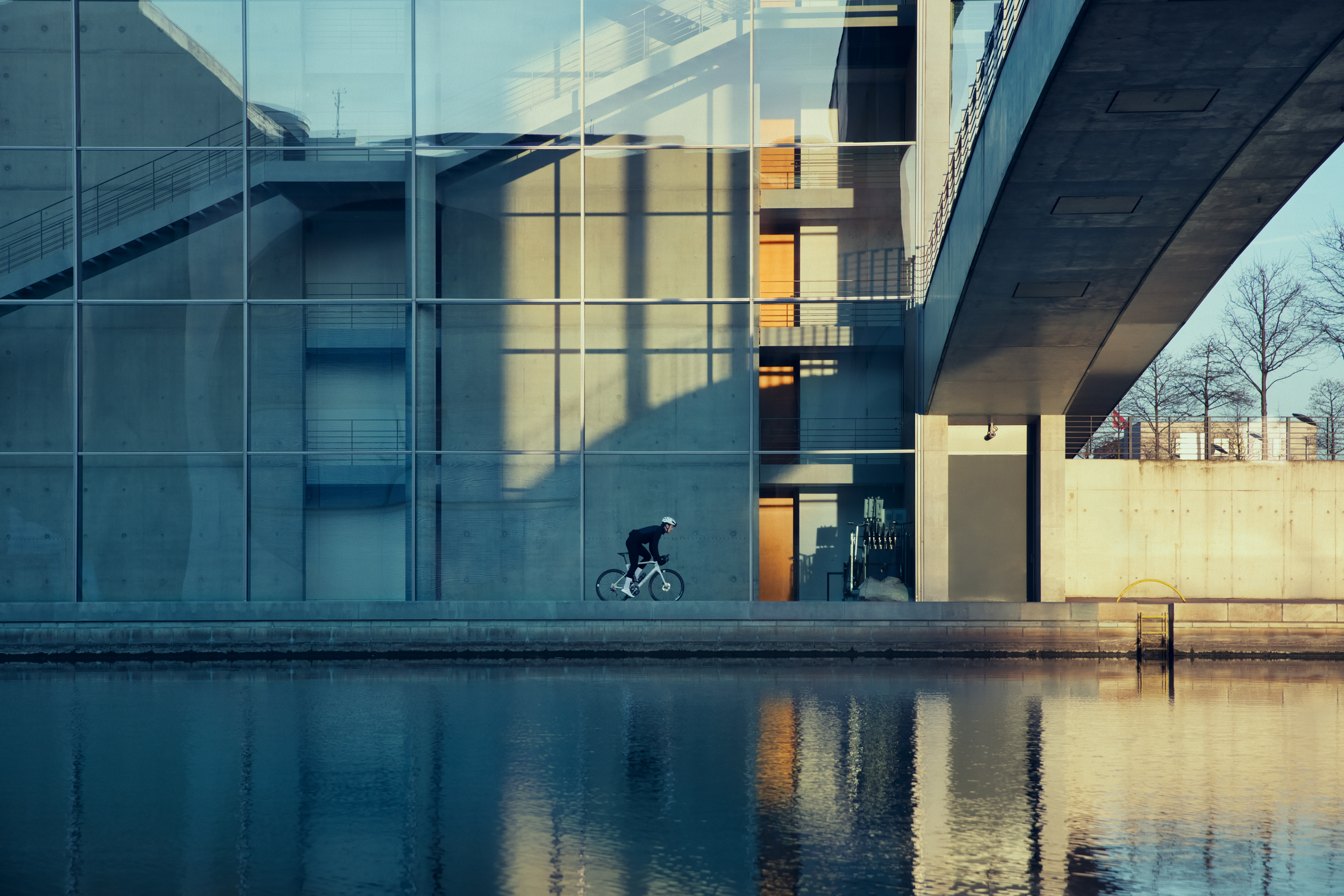 vividgrey_KLEBER_UrbanCycling_01