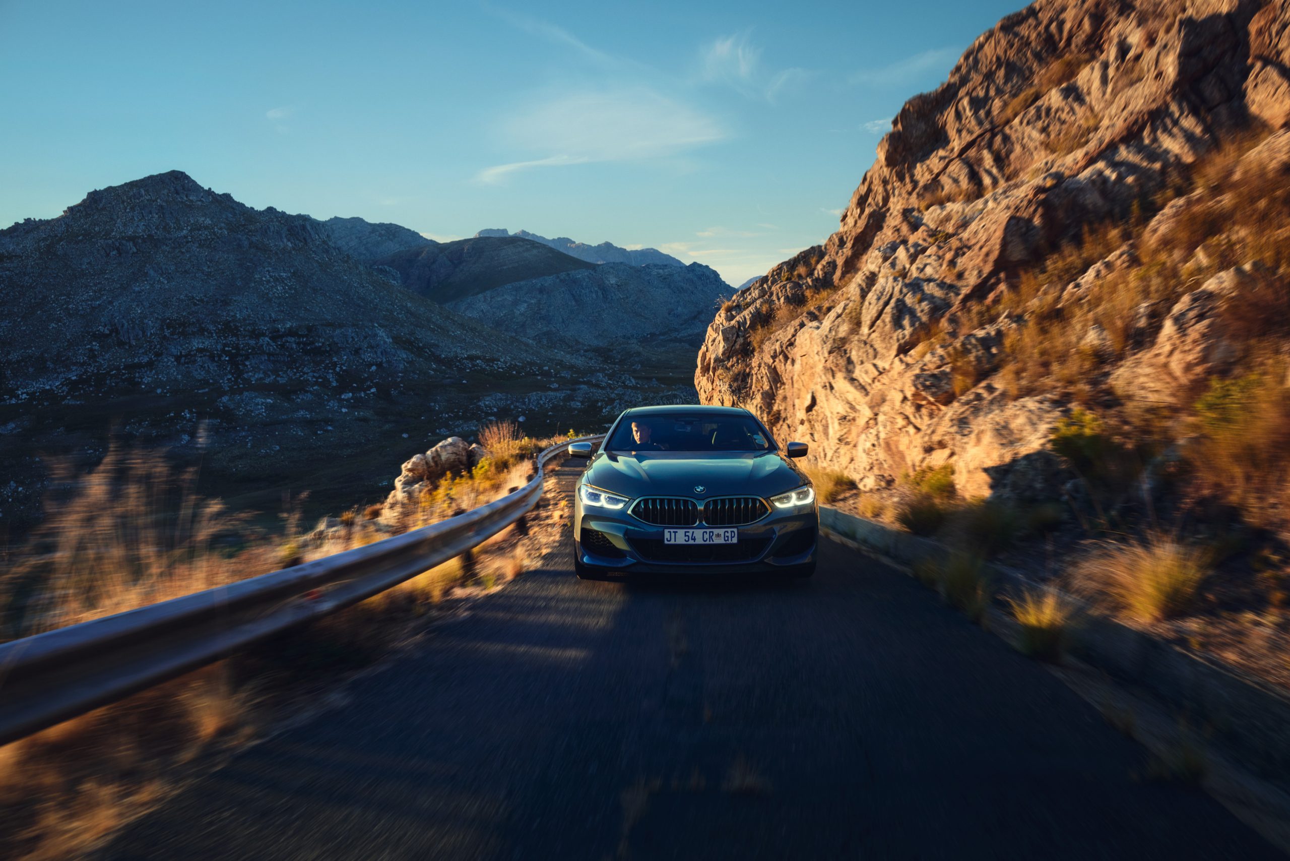 vividgrey_KOCH_BMW_M850i_S0A7591_03