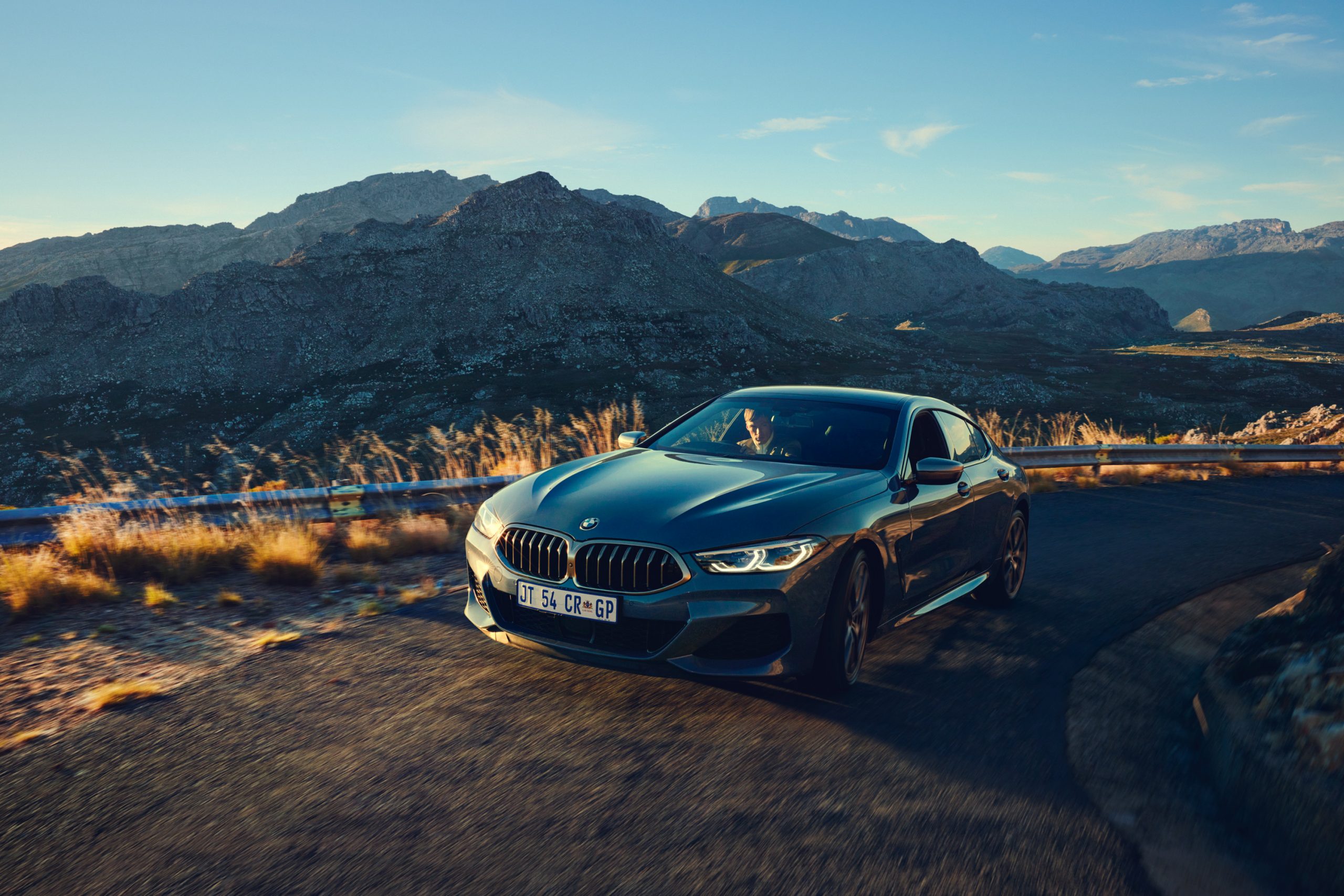 vividgrey_KOCH_BMW_M850i_S0A7732_02