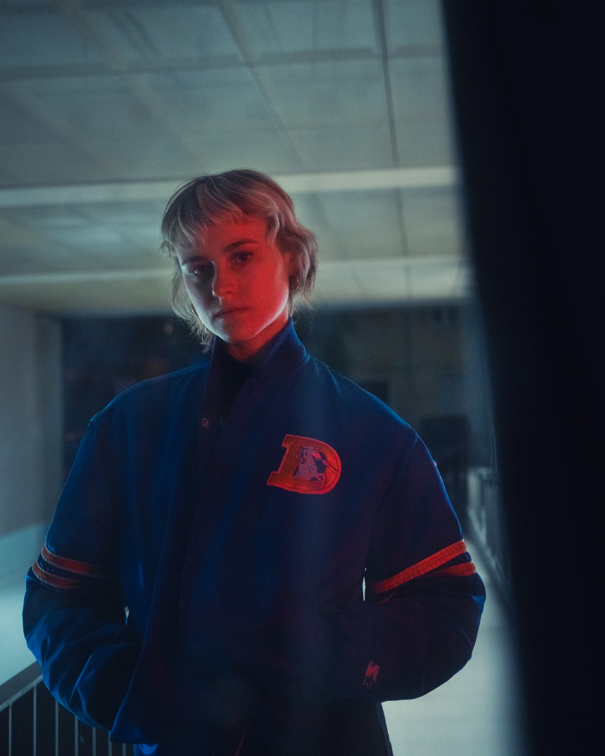 vividgrey_KUEHN_AlbaAtari_4866_01_crop