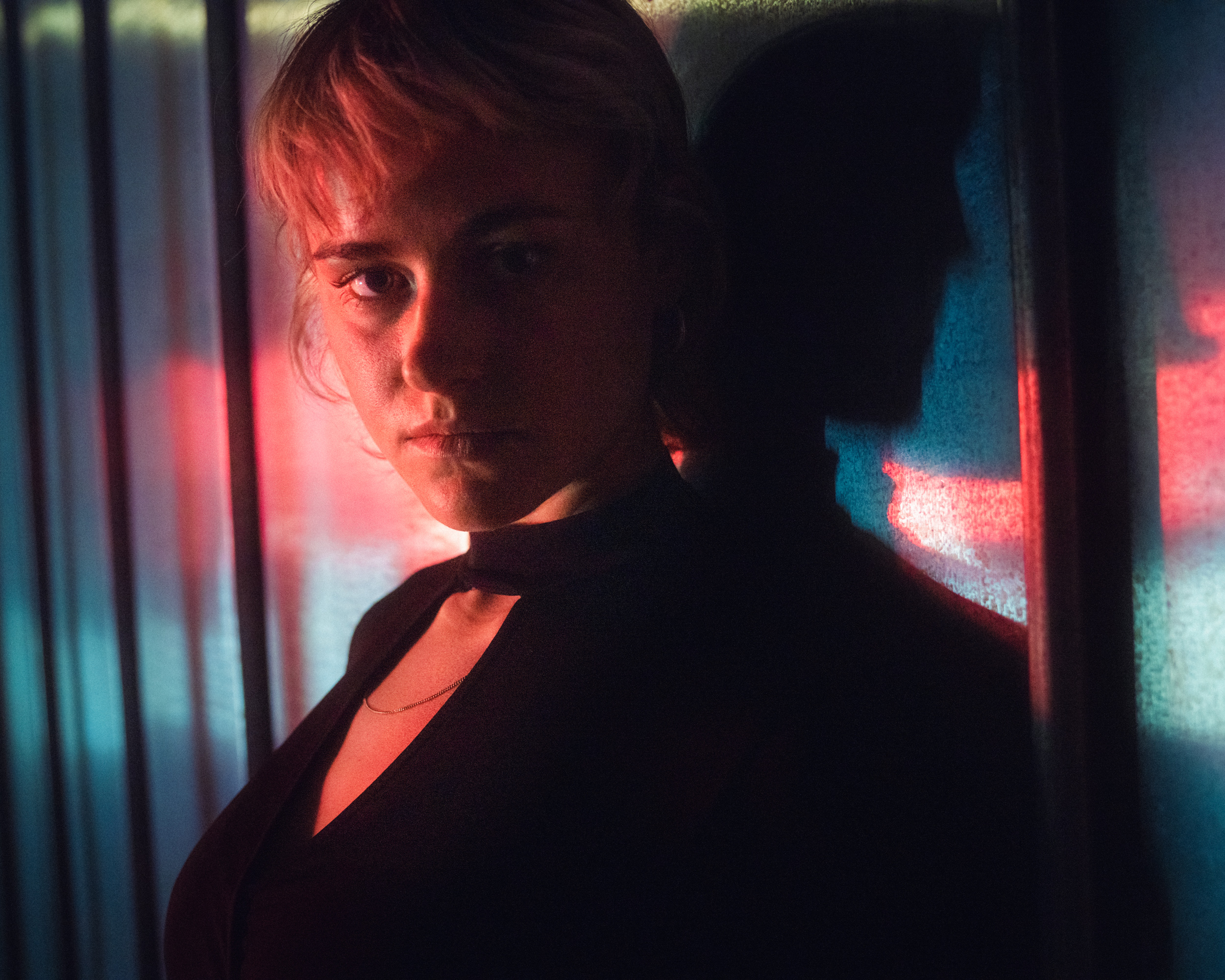 vividgrey_KUEHN_AlbaAtari_5107_01_crop