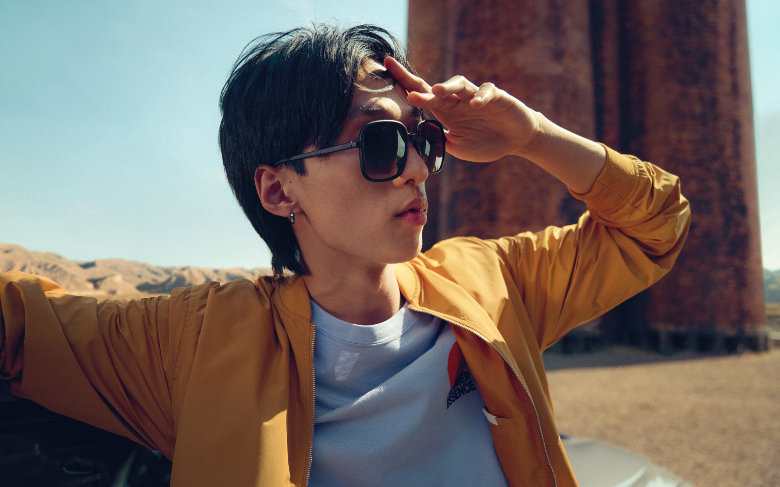 vividgrey_KUEHN_BMW-M4_04