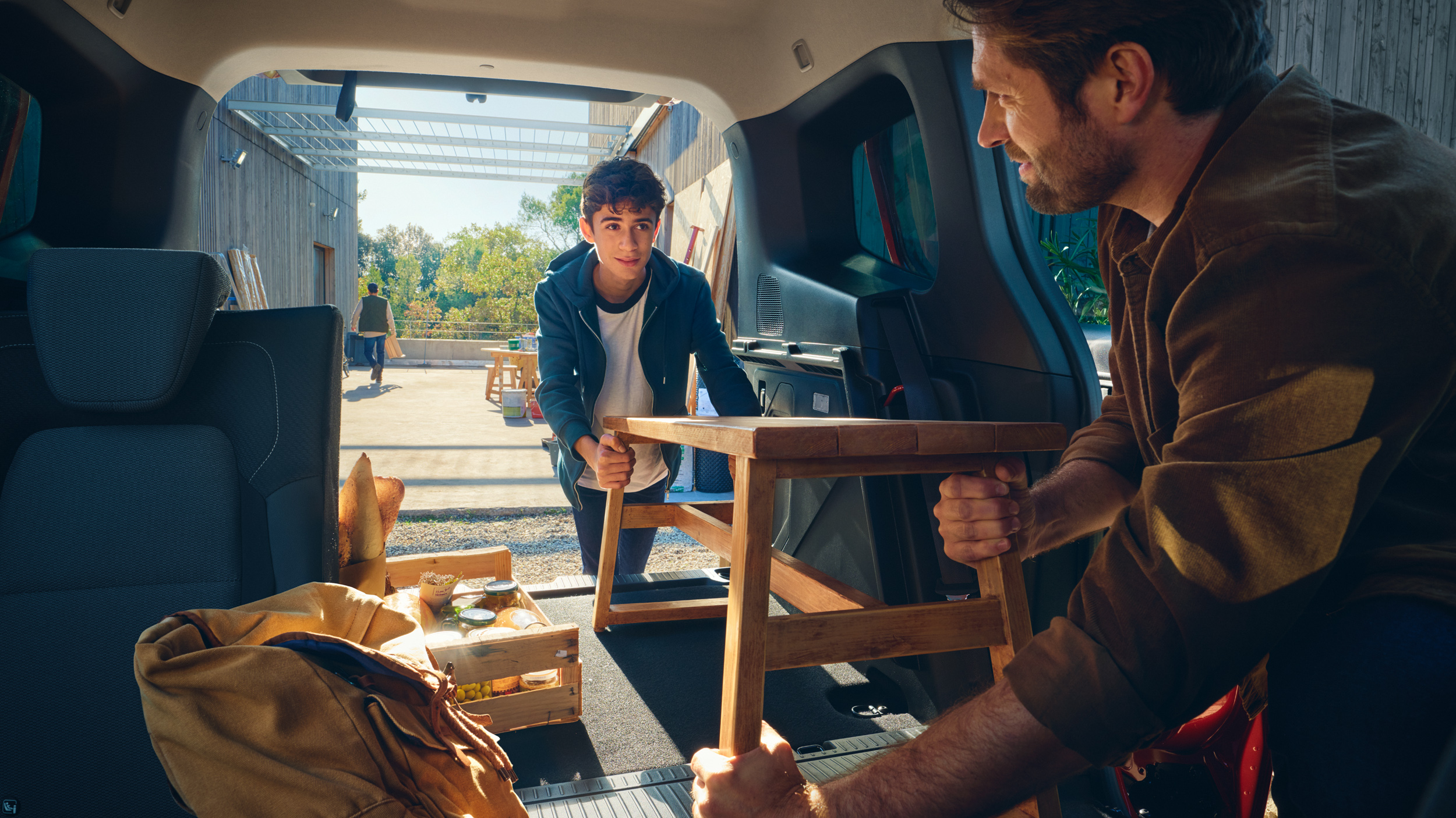 vividgrey_HANISCH_Renault_KFK020_08