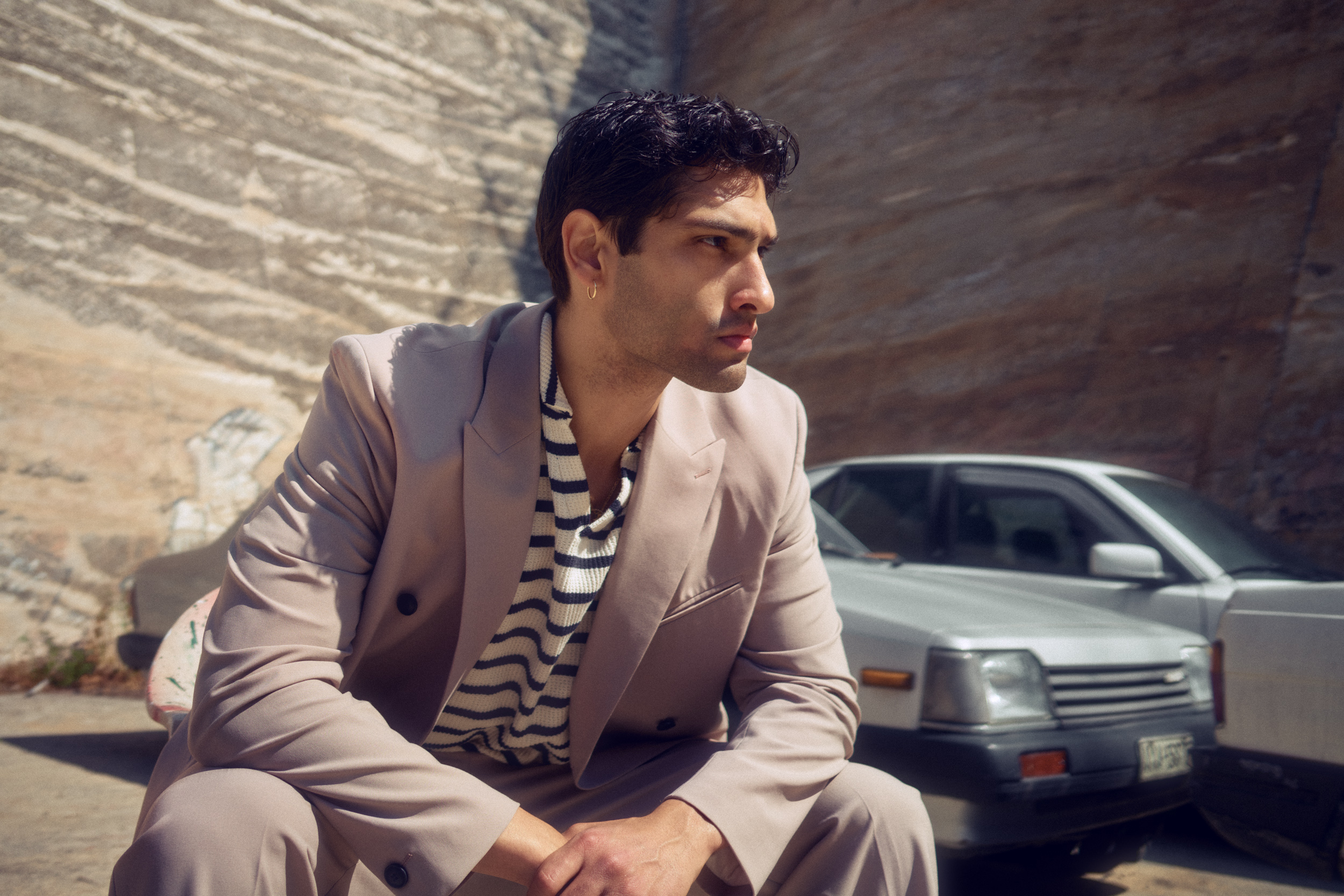 vividgrey_KUEHN_Athens_04