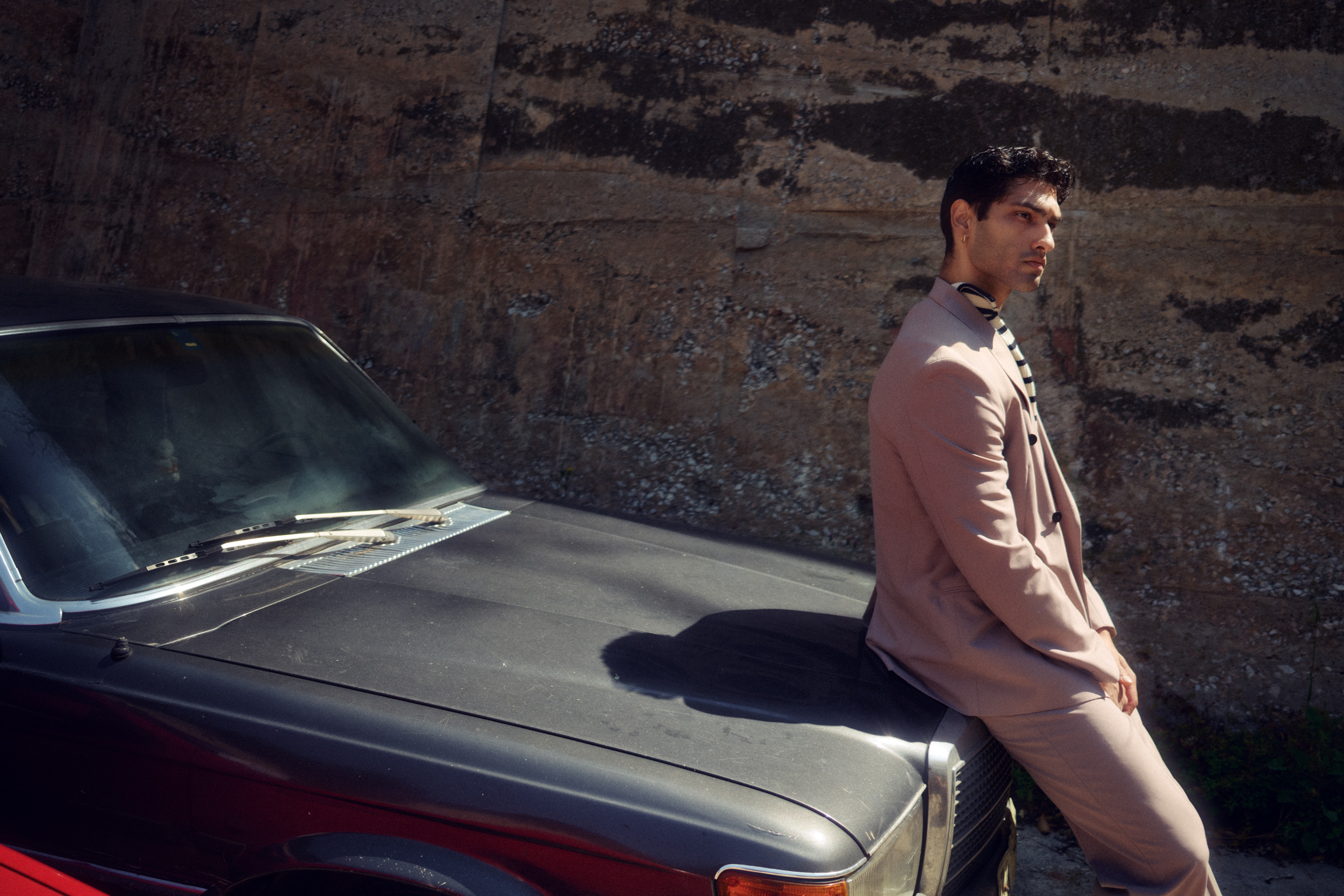 vividgrey_KUEHN_Athens_10