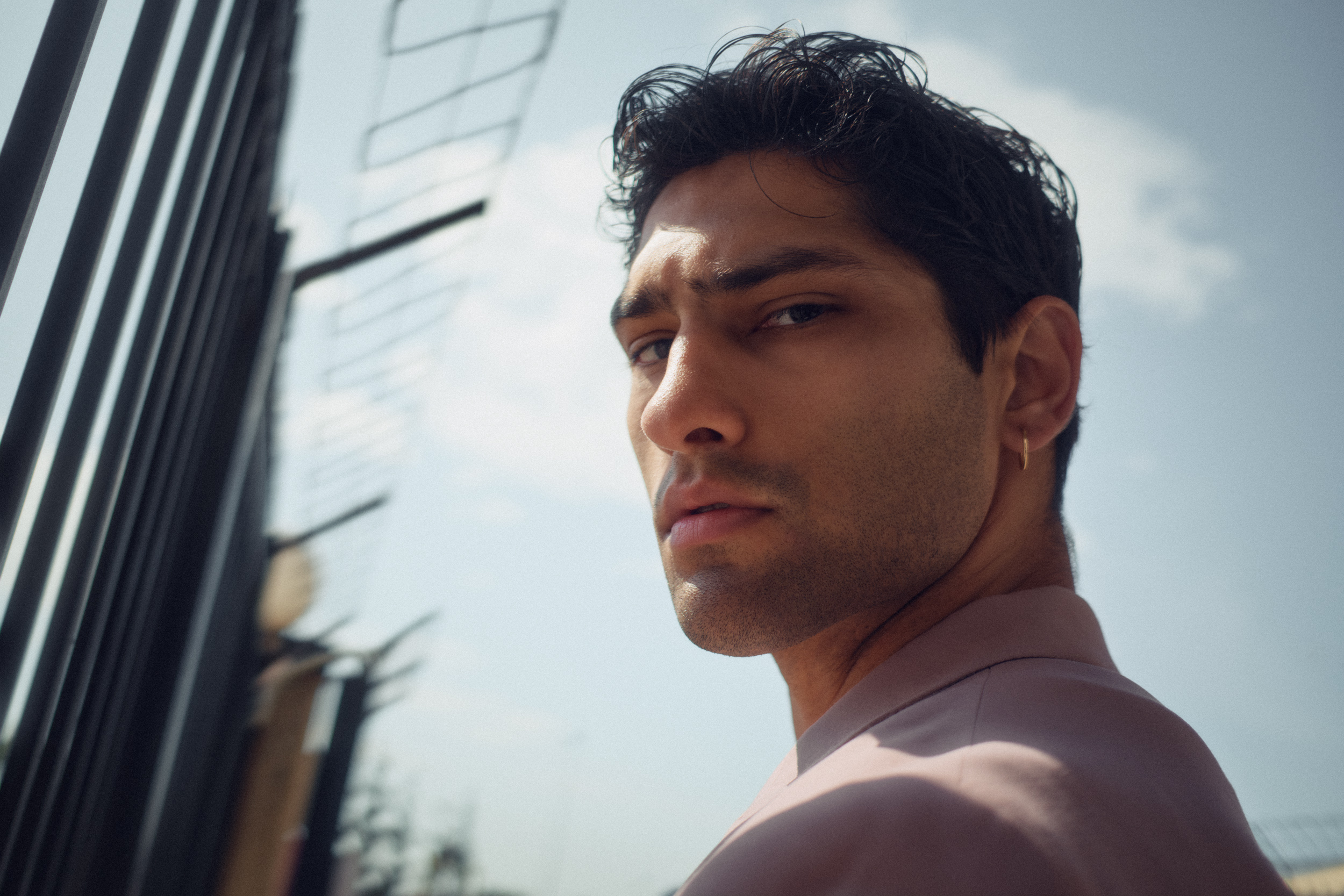 vividgrey_KUEHN_Athens_21